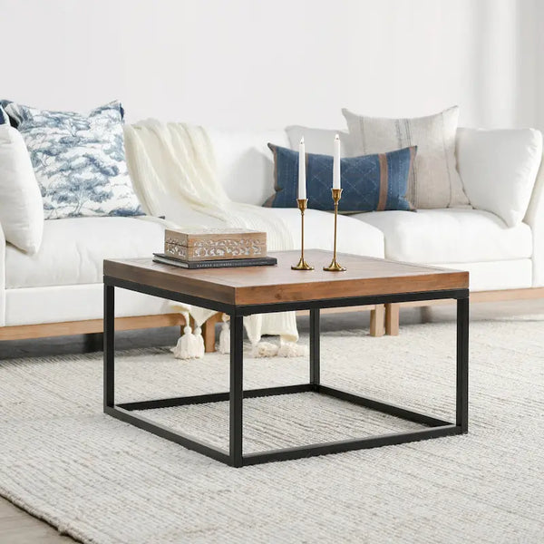 Table basse carrée – 18Hx30Lx30P